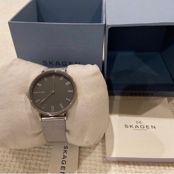 COPY - Brand new Skagen women watch main image 10